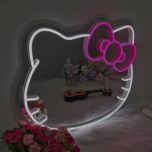 Lade das Bild in den Galerie-Viewer, Kitty Glammy™ - Hello Kitty LED mirror - Kitty Glammy™
